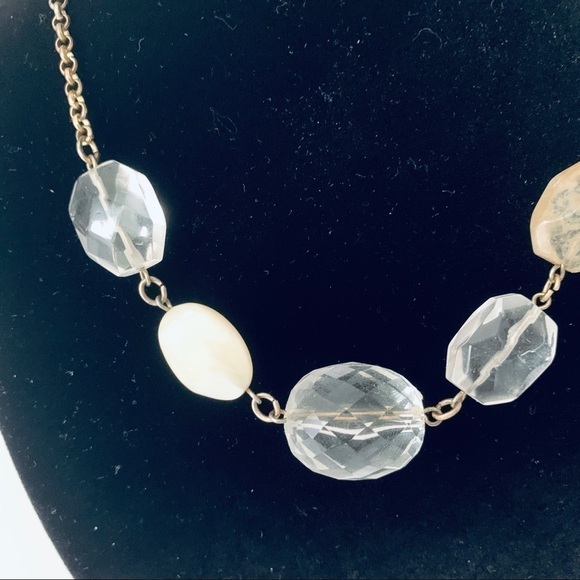 🦅 AEO Statement Necklace - Picture 2 of 5